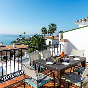 Paradise - Azalea Villa Nerja